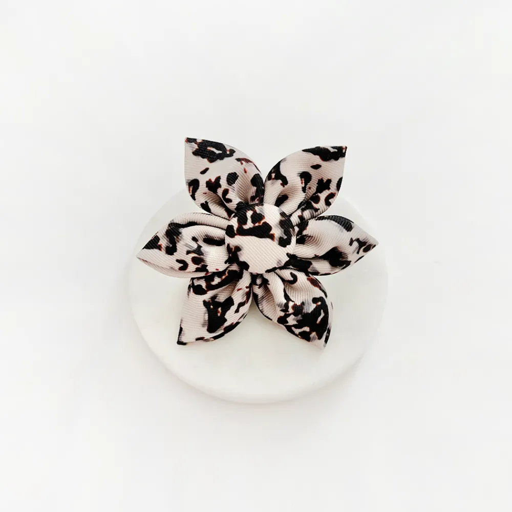 Cocopup Collar Flowers-Ivory Tort Collar Flower