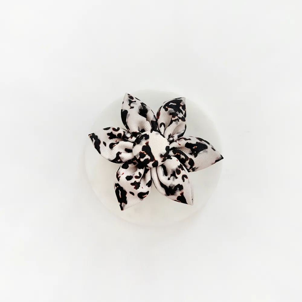 Cocopup Collar Flowers-Ivory Tort Collar Flower