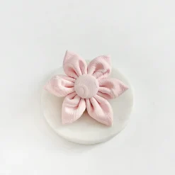 Cocopup Collar Flowers-LUXE Baby Pink Heart Collar Flower