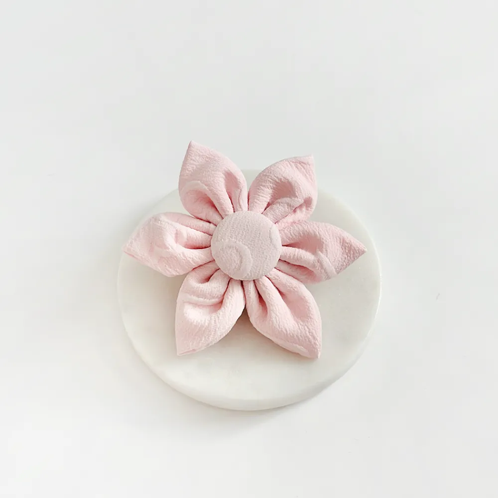 Cocopup Collar Flowers-LUXE Baby Pink Heart Collar Flower