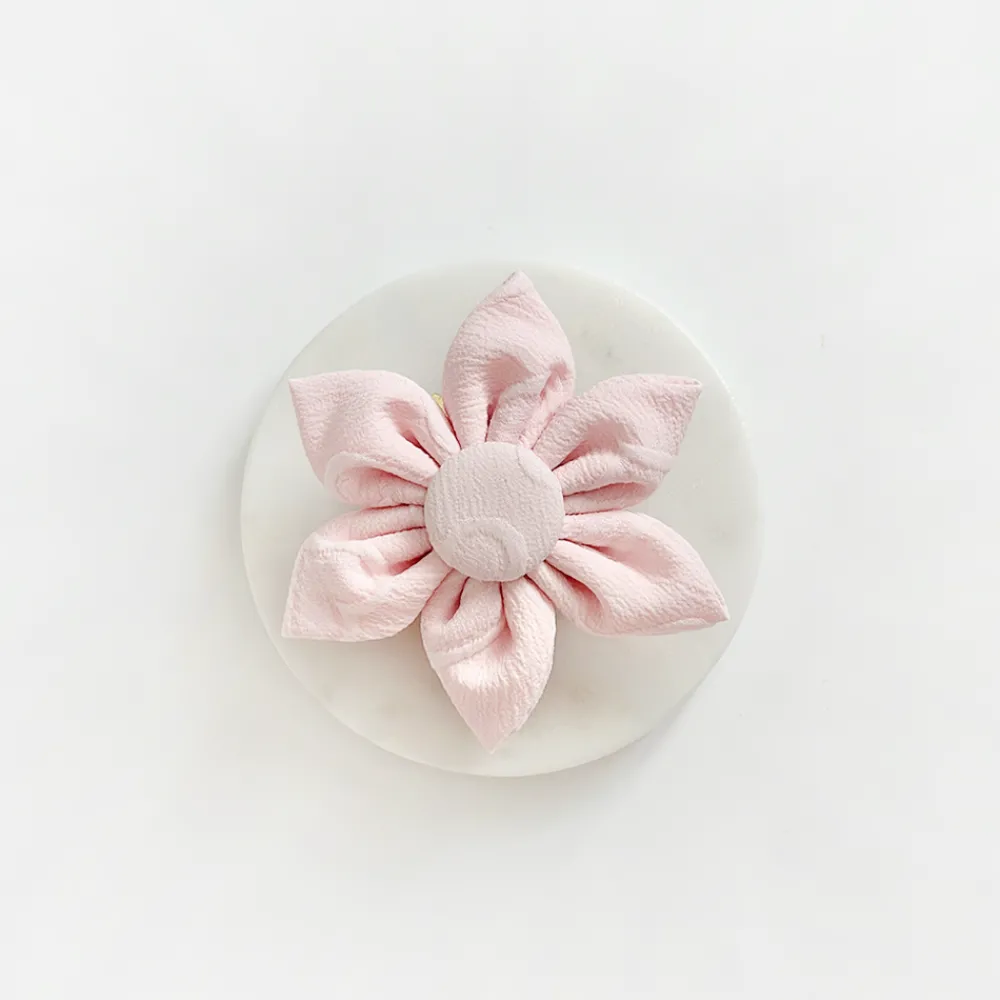 Cocopup Collar Flowers-LUXE Baby Pink Heart Collar Flower