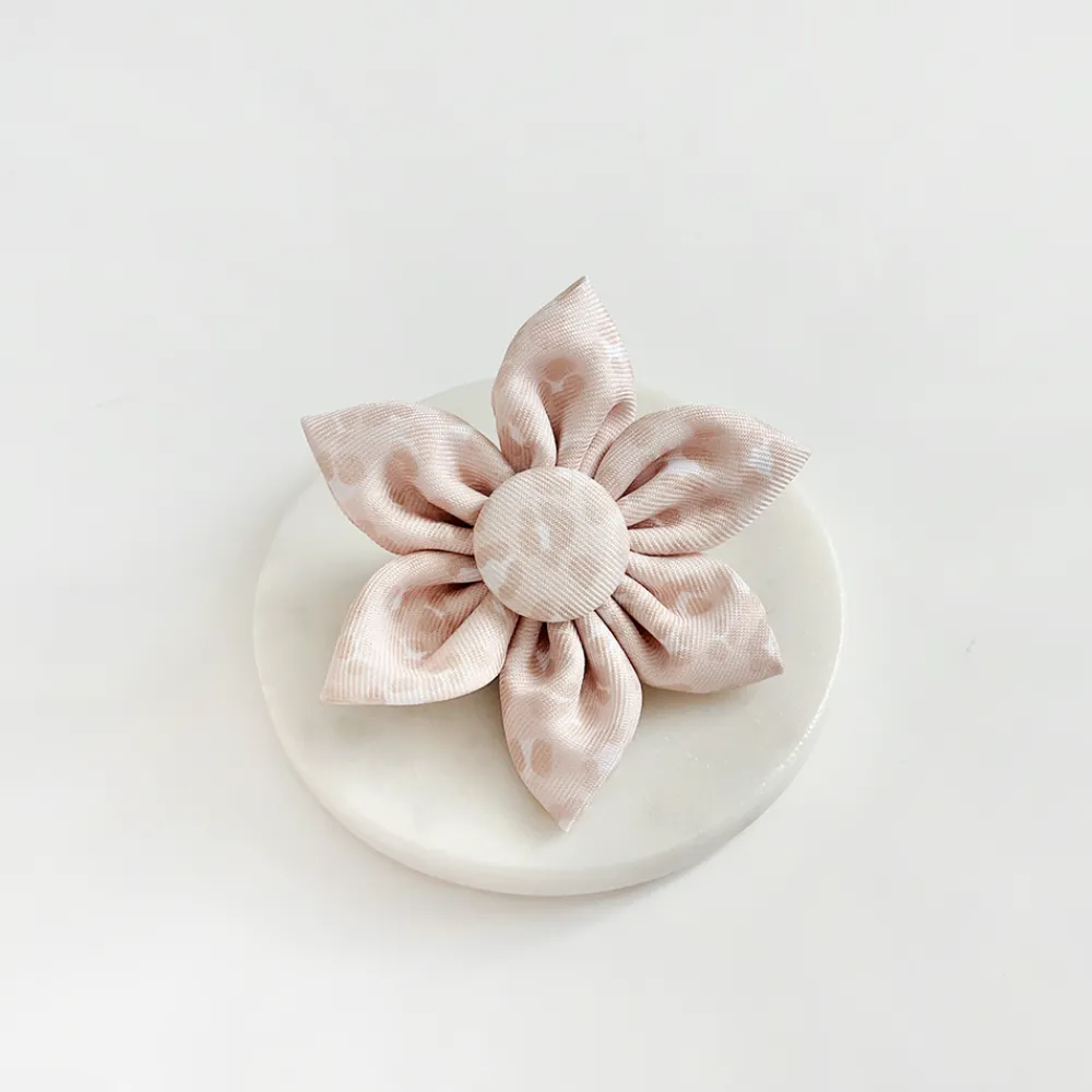 Cocopup Collar Flowers-Nude Chic Leopard Collar Flower